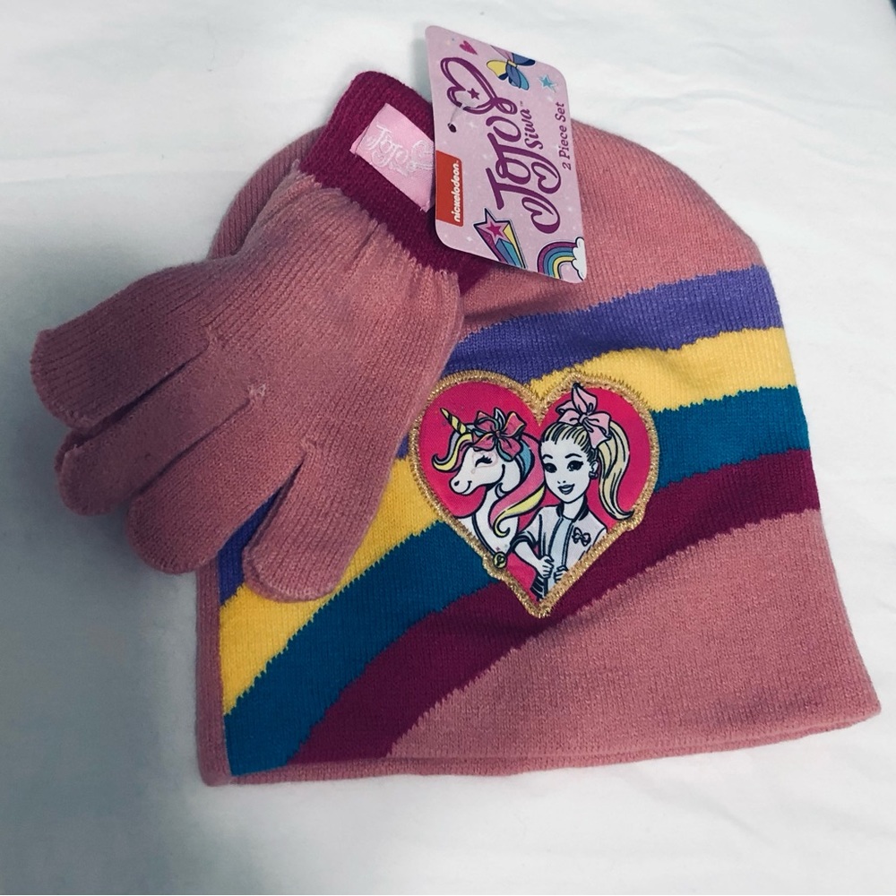 Nickelodeon Girl’s  2 PCs set hat JoJo Siwa graphic gloves pink. One size